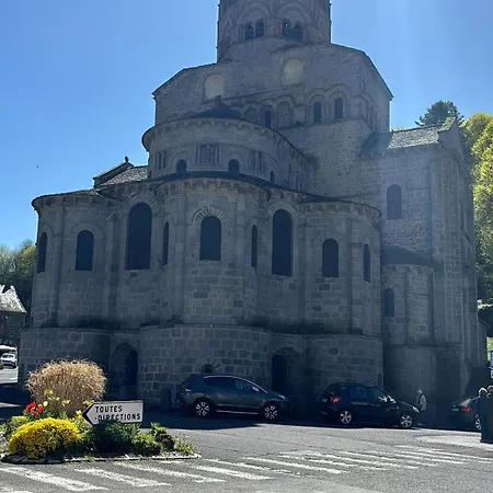 L'ajasserie D'orcival B&B *