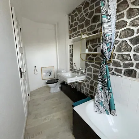 L'ajasserie D'orcival