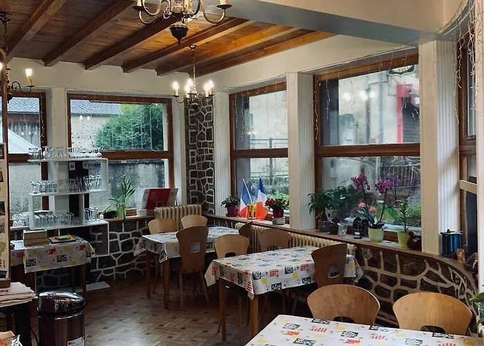 L'ajasserie D'orcival Bed & Breakfast