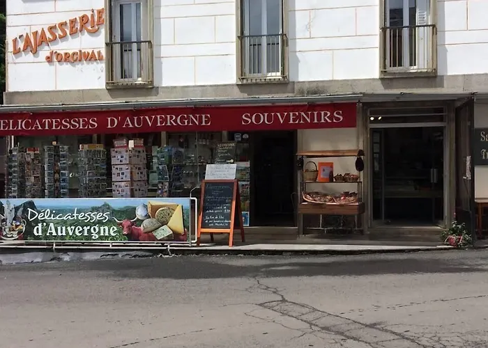 L'ajasserie D'orcival 3*